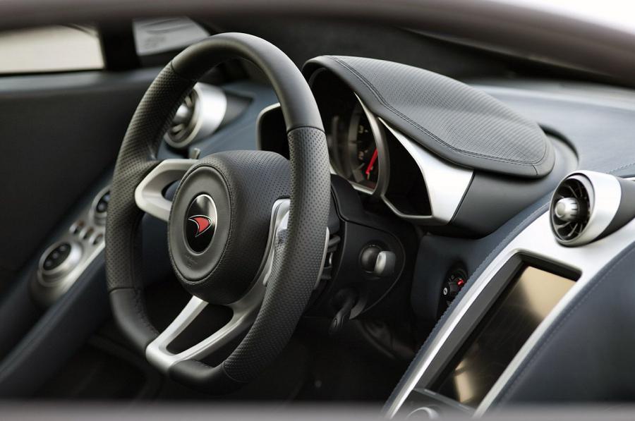 McLaren MP4-12C 2012 года  (фото 113 из 129)